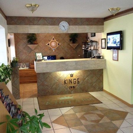 Kings Inn Бел-Фуш Екстер'єр фото