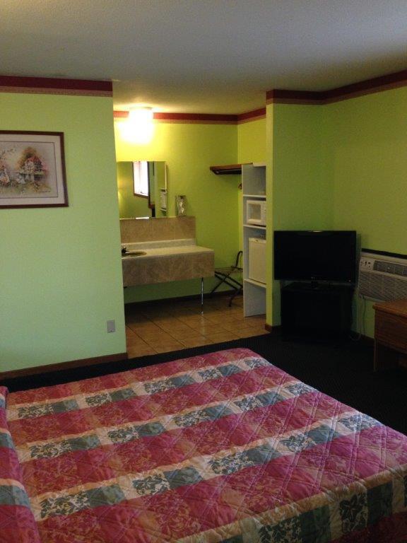 Kings Inn Бел-Фуш Екстер'єр фото